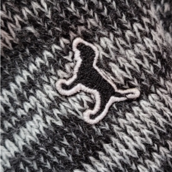 Victoria's Secret PINK Infinity Scarf Black Gray Stripe Winter Scarf One Size - Picture 2 of 4